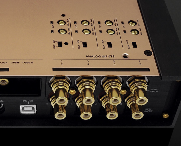 Zapco HDSP-Z16 V AD-8A 8-Channel Digital Sound Processor with HD Player